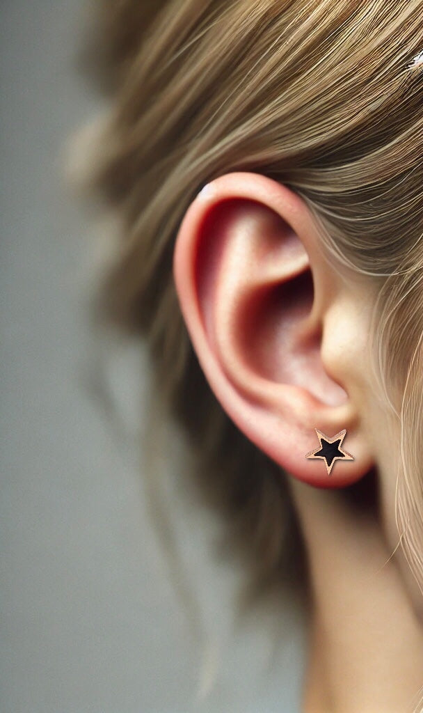 1 Piece Starry Gold and Black Star Stud Earrings 0.65cm