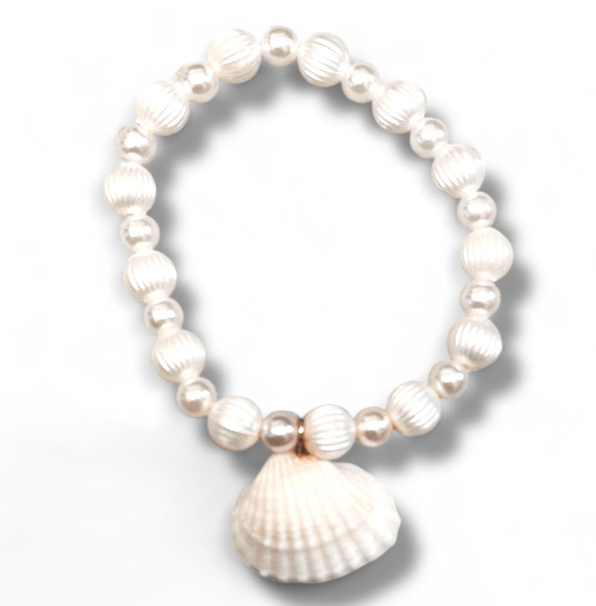 Seashell Beam Bracelet