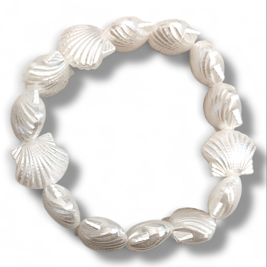 Endless Shells Bracelet